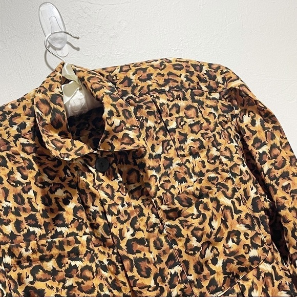 Vintage ANNE KLEIN 80s Animal Print Cheetah Button Up Blouse Shoulder Pads Sz 4 - Picture 3 of 7
